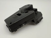 Oryginalny uchwyt lampy tylnej lewej Ford Galaxy (WGR) 7M5945257 / 962603